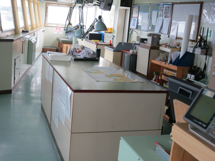 1061217本系主任率學士後學生至基隆港參訪育英二號、台北快輪、VTS圖片