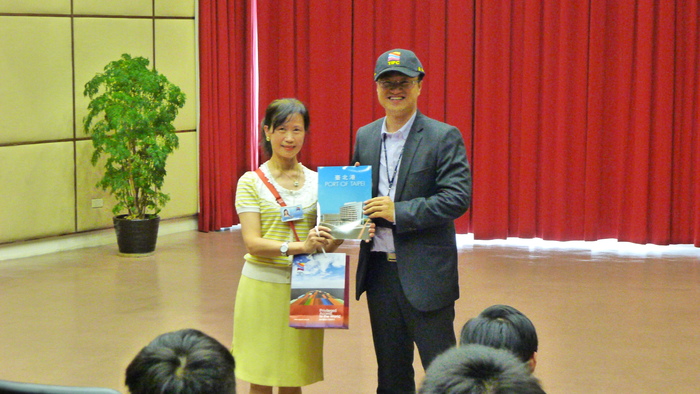台北港 蕭秘書 曾課長